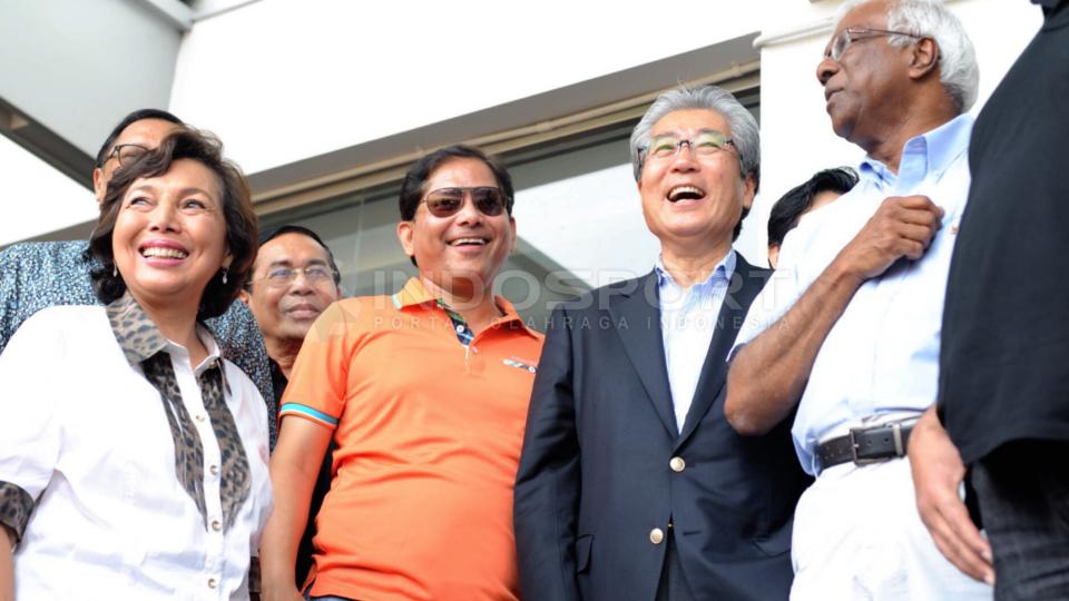 Ketua KOI Rita Subowo bersama rombongan Panitia Asian Games 2018 melakukan kunjungan ke beberapa venue yang berada di kawasan Gelora Bung Karno Jakarta yang akan dipergunakan pada Asian Games 2018 mendatang. Senin (26/01/2015).